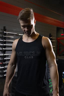 MUSCLE CLUB TANK TOP - MuscleClub_BK210043b