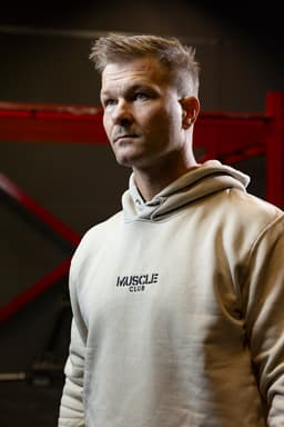 MUSCLE CLUB HOODIE - DESERT DUST - MuscleClub_BK210522b